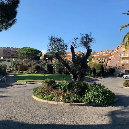 شقة Le Velusine 54 : 4 Prs, 400m Plages - Piscines أنتيب